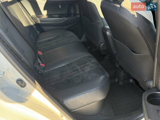 Сірий Тойота C-HR, об'ємом двигуна 2 л та пробігом 46 тис. км за 33000 $, фото 38 на Automoto.ua