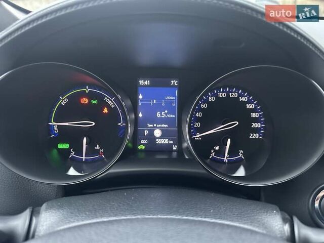 Сірий Тойота C-HR, об'ємом двигуна 1.99 л та пробігом 56 тис. км за 29900 $, фото 10 на Automoto.ua