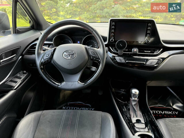 Сірий Тойота C-HR, об'ємом двигуна 2 л та пробігом 43 тис. км за 29900 $, фото 11 на Automoto.ua
