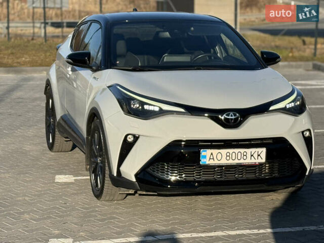 Сірий Тойота C-HR, об'ємом двигуна 2 л та пробігом 46 тис. км за 33000 $, фото 7 на Automoto.ua