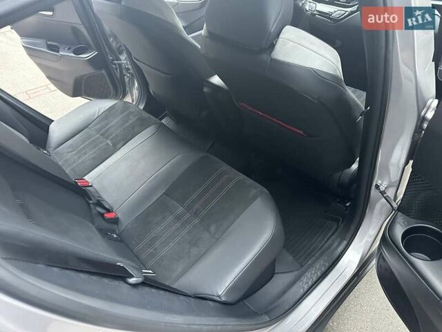 Сірий Тойота C-HR, об'ємом двигуна 1.99 л та пробігом 56 тис. км за 29900 $, фото 19 на Automoto.ua