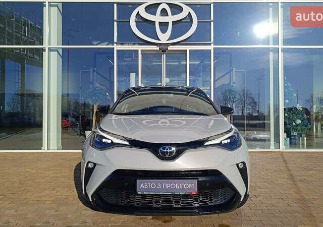 Сірий Тойота C-HR, об'ємом двигуна 1.99 л та пробігом 85 тис. км за 29020 $, фото 4 на Automoto.ua