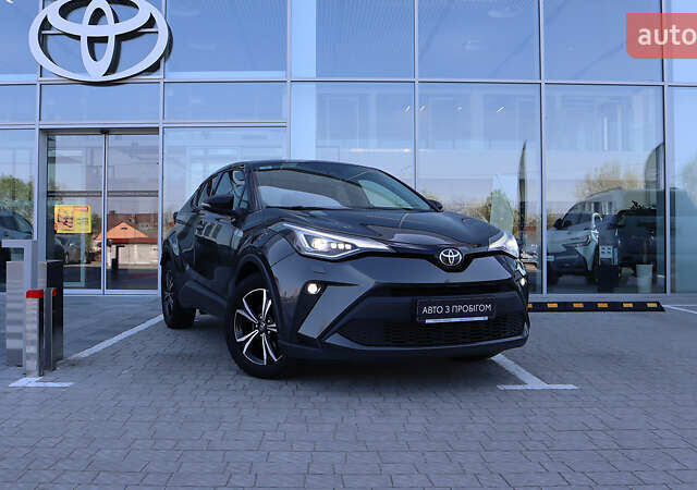 Сірий Тойота C-HR, об'ємом двигуна 1.2 л та пробігом 91 тис. км за 24000 $, фото 18 на Automoto.ua