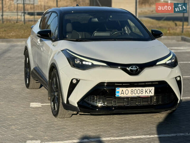 Сірий Тойота C-HR, об'ємом двигуна 2 л та пробігом 46 тис. км за 33000 $, фото 5 на Automoto.ua