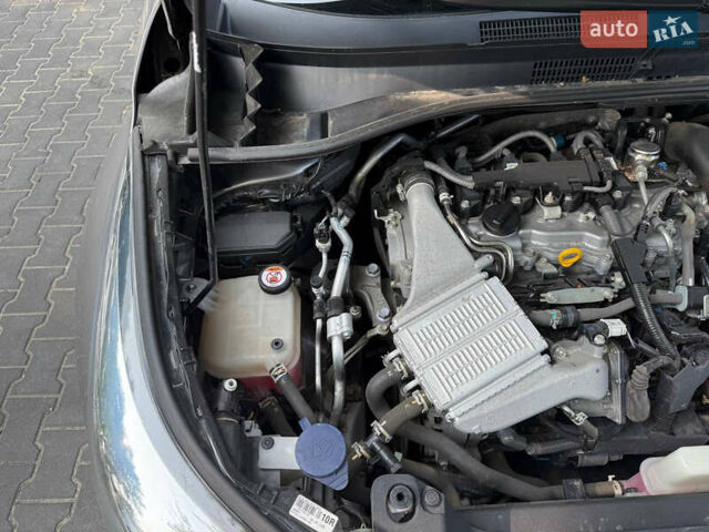 Сірий Тойота C-HR, об'ємом двигуна 1.2 л та пробігом 72 тис. км за 21500 $, фото 48 на Automoto.ua