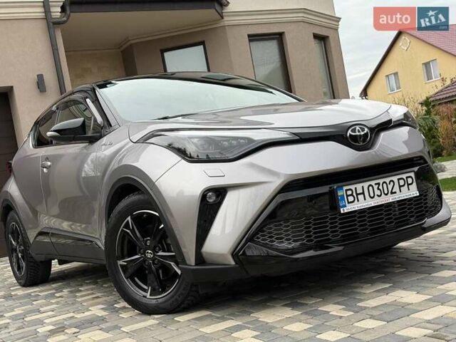 Серый Тойота C-HR, объемом двигателя 1.99 л и пробегом 43 тыс. км за 29500 $, фото 12 на Automoto.ua