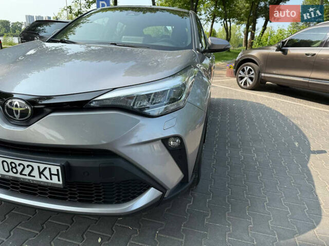 Сірий Тойота C-HR, об'ємом двигуна 1.2 л та пробігом 72 тис. км за 21500 $, фото 38 на Automoto.ua