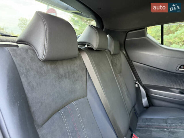 Сірий Тойота C-HR, об'ємом двигуна 2 л та пробігом 43 тис. км за 29900 $, фото 21 на Automoto.ua