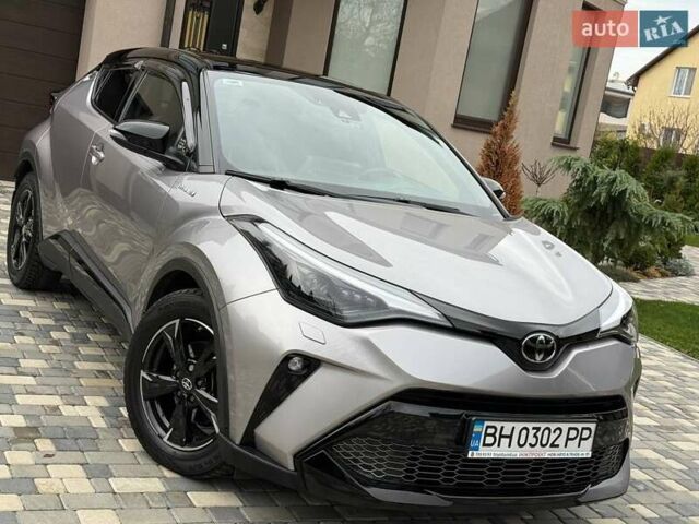 Серый Тойота C-HR, объемом двигателя 1.99 л и пробегом 43 тыс. км за 29500 $, фото 13 на Automoto.ua