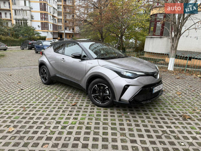 Серый Тойота C-HR, объемом двигателя 1.99 л и пробегом 19 тыс. км за 27500 $, фото 6 на Automoto.ua