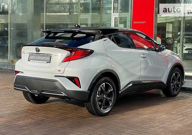 Сірий Тойота C-HR, об'ємом двигуна 0 л та пробігом 1 тис. км за 38866 $, фото 12 на Automoto.ua