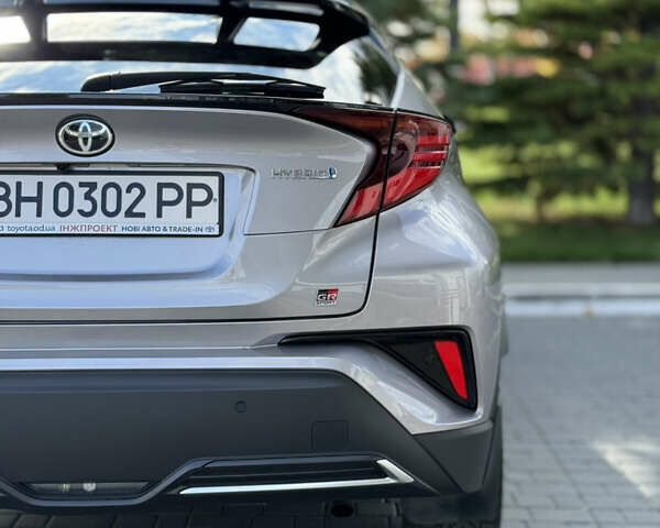 Сірий Тойота C-HR, об'ємом двигуна 2 л та пробігом 43 тис. км за 29900 $, фото 32 на Automoto.ua