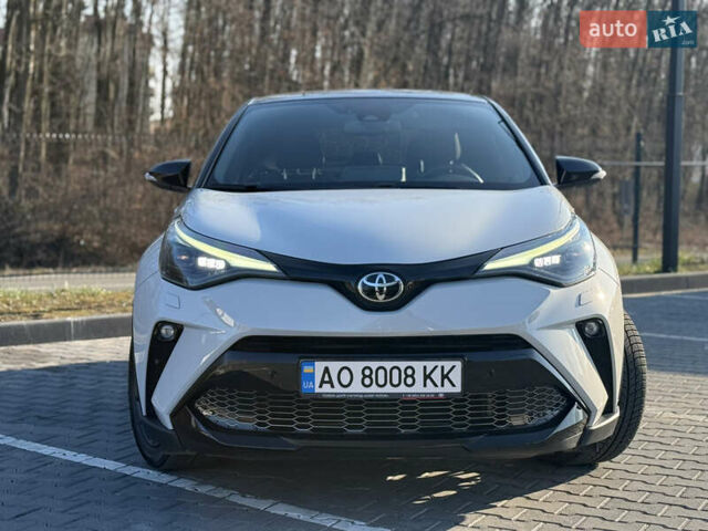 Сірий Тойота C-HR, об'ємом двигуна 2 л та пробігом 46 тис. км за 33000 $, фото 20 на Automoto.ua