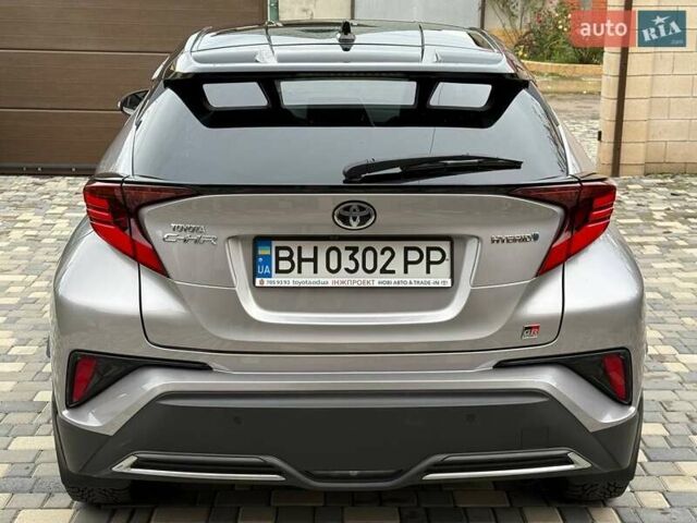 Серый Тойота C-HR, объемом двигателя 1.99 л и пробегом 43 тыс. км за 29500 $, фото 6 на Automoto.ua