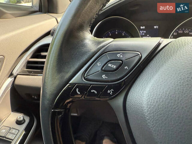 Сірий Тойота C-HR, об'ємом двигуна 1.2 л та пробігом 72 тис. км за 21500 $, фото 103 на Automoto.ua