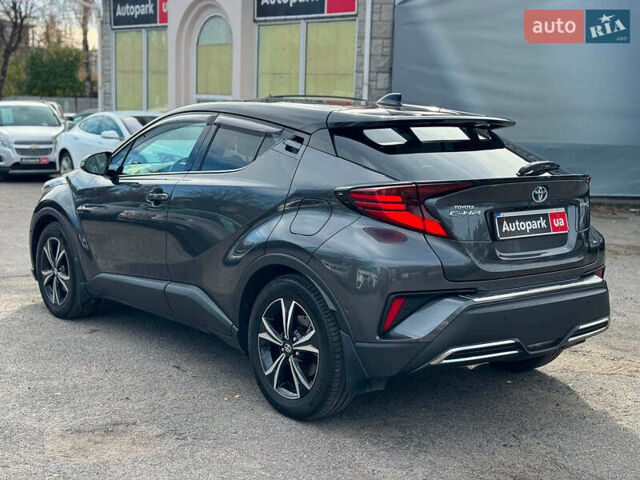 Серый Тойота C-HR, объемом двигателя 2 л и пробегом 42 тыс. км за 29890 $, фото 8 на Automoto.ua