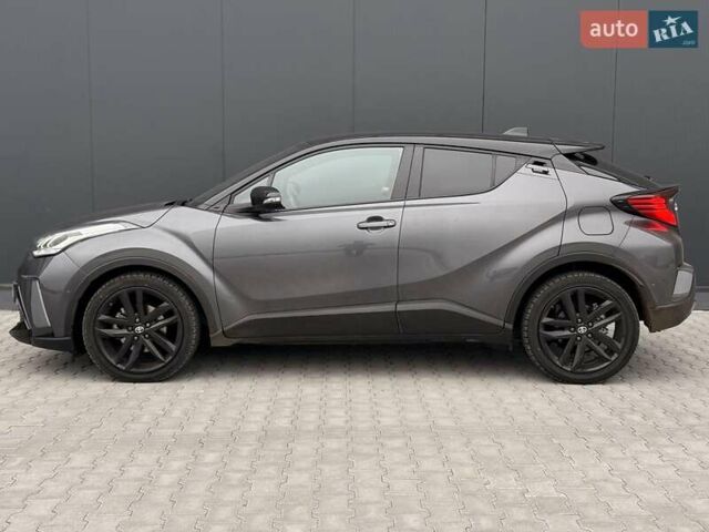 Серый Тойота C-HR, объемом двигателя 1.8 л и пробегом 28 тыс. км за 25490 $, фото 14 на Automoto.ua