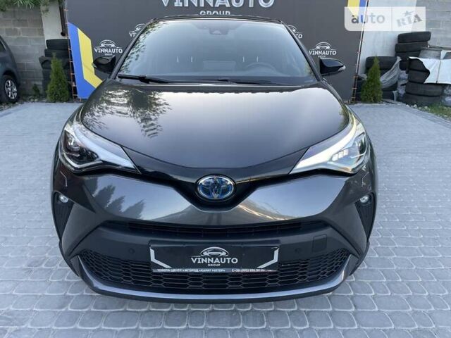 Серый Тойота C-HR, объемом двигателя 2 л и пробегом 22 тыс. км за 33999 $, фото 23 на Automoto.ua