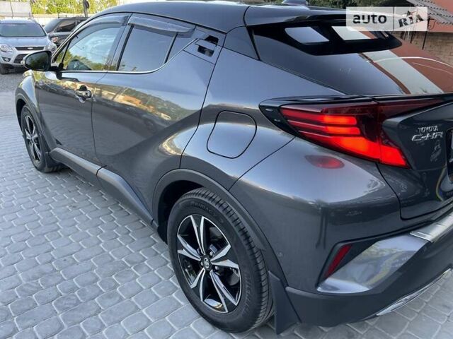 Сірий Тойота C-HR, об'ємом двигуна 2 л та пробігом 22 тис. км за 33999 $, фото 40 на Automoto.ua