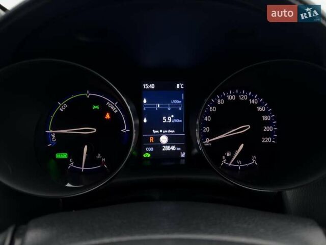 Серый Тойота C-HR, объемом двигателя 1.8 л и пробегом 28 тыс. км за 25490 $, фото 36 на Automoto.ua