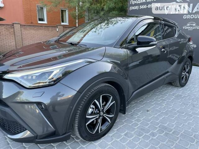 Серый Тойота C-HR, объемом двигателя 2 л и пробегом 22 тыс. км за 33999 $, фото 28 на Automoto.ua