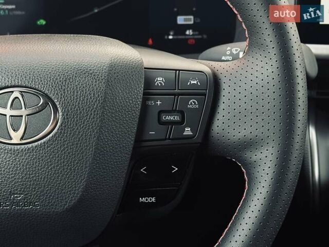 Сірий Тойота C-HR, об'ємом двигуна 1.99 л та пробігом 1 тис. км за 42337 $, фото 17 на Automoto.ua