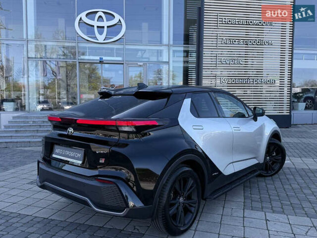 Серый Тойота C-HR, объемом двигателя 1.99 л и пробегом 1 тыс. км за 40530 $, фото 7 на Automoto.ua