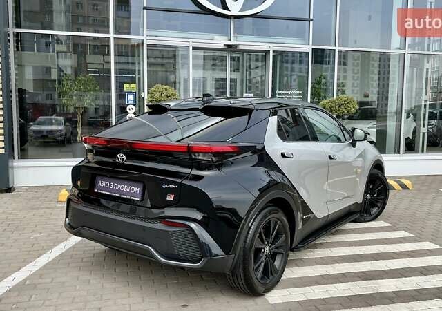 Серый Тойота C-HR, объемом двигателя 1.99 л и пробегом 2 тыс. км за 41264 $, фото 12 на Automoto.ua