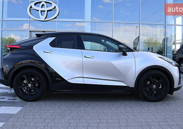 Сірий Тойота C-HR, об'ємом двигуна 1.99 л та пробігом 4 тис. км за 42000 $, фото 16 на Automoto.ua