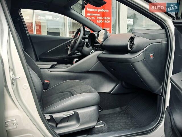 Сірий Тойота C-HR, об'ємом двигуна 1.99 л та пробігом 1 тис. км за 42337 $, фото 11 на Automoto.ua