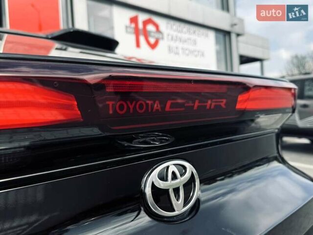 Сірий Тойота C-HR, об'ємом двигуна 1.99 л та пробігом 1 тис. км за 42337 $, фото 34 на Automoto.ua