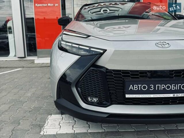 Сірий Тойота C-HR, об'ємом двигуна 1.99 л та пробігом 1 тис. км за 42337 $, фото 7 на Automoto.ua