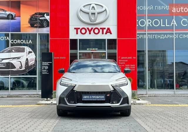 Серый Тойота C-HR, объемом двигателя 2 л и пробегом 1 тыс. км за 42407 $, фото 1 на Automoto.ua