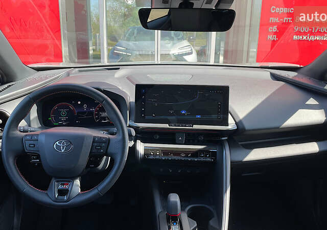Сірий Тойота C-HR, об'ємом двигуна 1.99 л та пробігом 1 тис. км за 40943 $, фото 7 на Automoto.ua