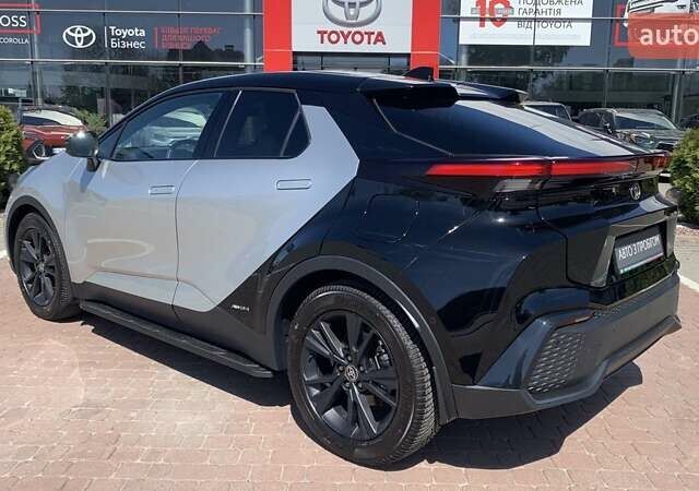 Сірий Тойота C-HR, об'ємом двигуна 1.99 л та пробігом 2 тис. км за 39900 $, фото 1 на Automoto.ua