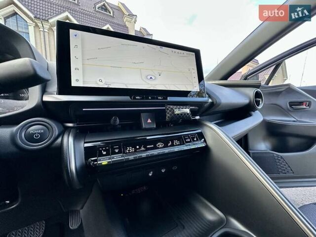 Серый Тойота C-HR, объемом двигателя 1.8 л и пробегом 5 тыс. км за 34999 $, фото 37 на Automoto.ua