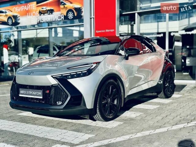 Серый Тойота C-HR, объемом двигателя 1.99 л и пробегом 8 тыс. км за 44489 $, фото 27 на Automoto.ua