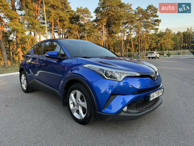 Синій Тойота C-HR, об'ємом двигуна 1.2 л та пробігом 73 тис. км за 16800 $, фото 11 на Automoto.ua