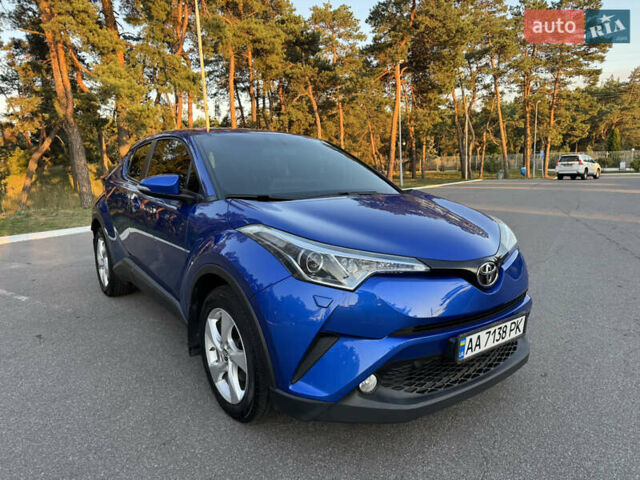Синій Тойота C-HR, об'ємом двигуна 1.2 л та пробігом 73 тис. км за 16800 $, фото 10 на Automoto.ua