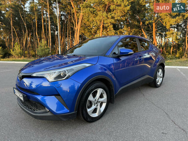 Синій Тойота C-HR, об'ємом двигуна 1.2 л та пробігом 73 тис. км за 16800 $, фото 5 на Automoto.ua