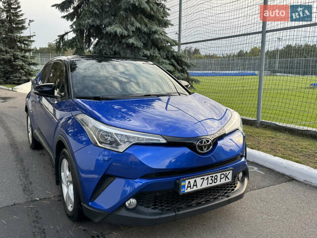 Синий Тойота C-HR, объемом двигателя 1.2 л и пробегом 75 тыс. км за 17300 $, фото 8 на Automoto.ua