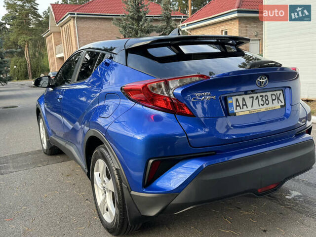 Синий Тойота C-HR, объемом двигателя 1.2 л и пробегом 75 тыс. км за 17300 $, фото 17 на Automoto.ua