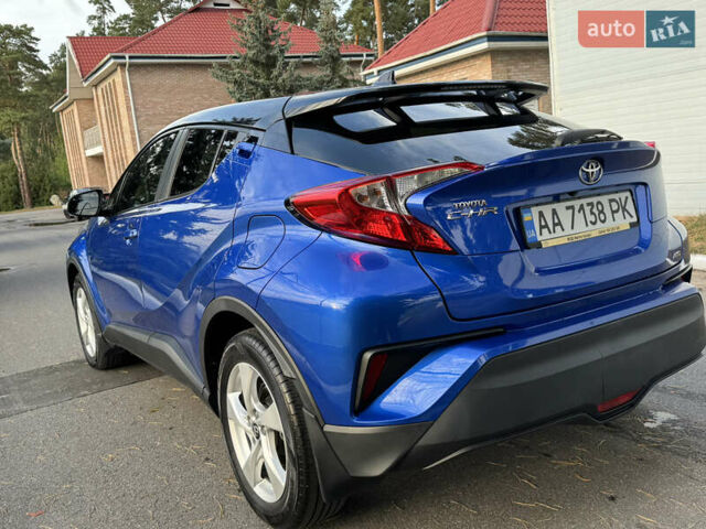Синий Тойота C-HR, объемом двигателя 1.2 л и пробегом 75 тыс. км за 17300 $, фото 16 на Automoto.ua