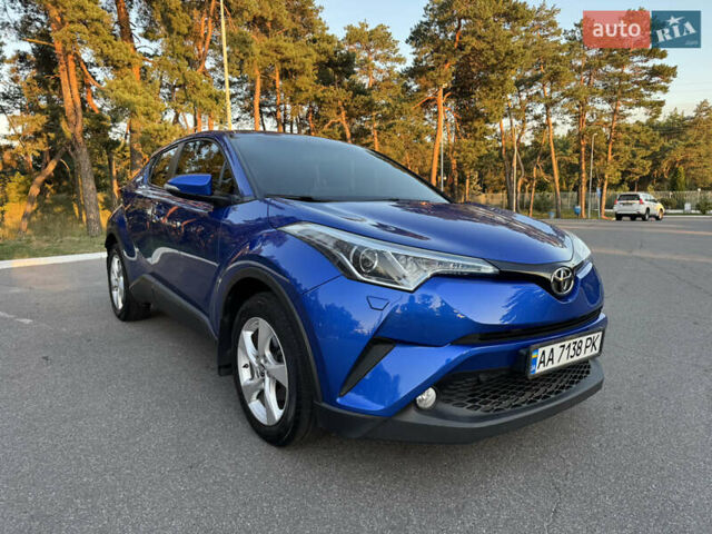Синій Тойота C-HR, об'ємом двигуна 1.2 л та пробігом 73 тис. км за 16800 $, фото 14 на Automoto.ua