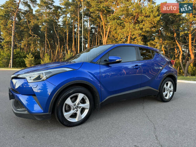Синій Тойота C-HR, об'ємом двигуна 1.2 л та пробігом 73 тис. км за 16800 $, фото 7 на Automoto.ua