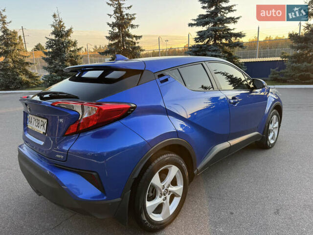 Синій Тойота C-HR, об'ємом двигуна 1.2 л та пробігом 73 тис. км за 16800 $, фото 15 на Automoto.ua