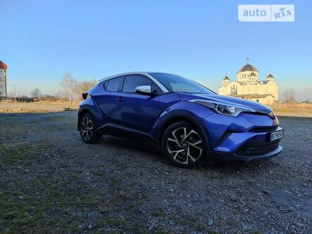 Синій Тойота C-HR, об'ємом двигуна 2 л та пробігом 51 тис. км за 19000 $, фото 3 на Automoto.ua