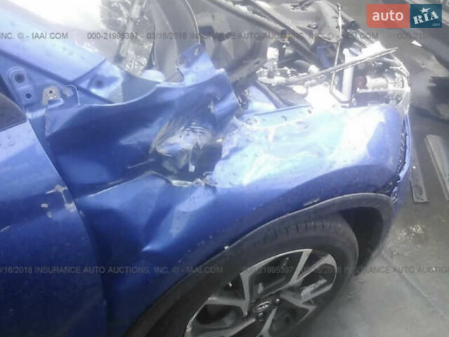 Синий Тойота C-HR, объемом двигателя 2 л и пробегом 41 тыс. км за 16700 $, фото 62 на Automoto.ua