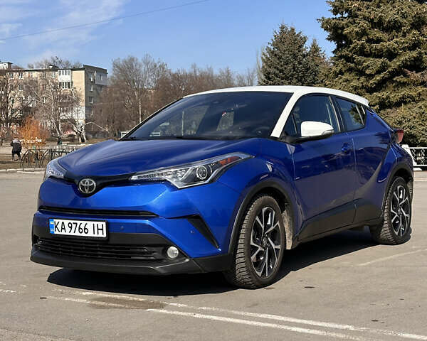 Синій Тойота C-HR, об'ємом двигуна 1.99 л та пробігом 90 тис. км за 17500 $, фото 1 на Automoto.ua