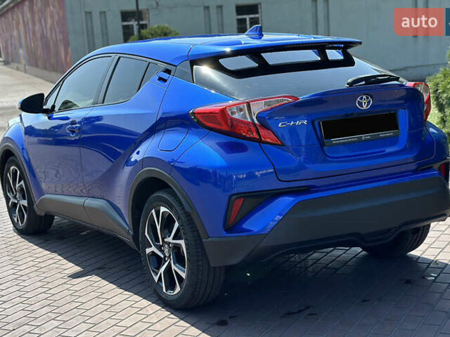 Синий Тойота C-HR, объемом двигателя 2 л и пробегом 41 тыс. км за 16700 $, фото 15 на Automoto.ua